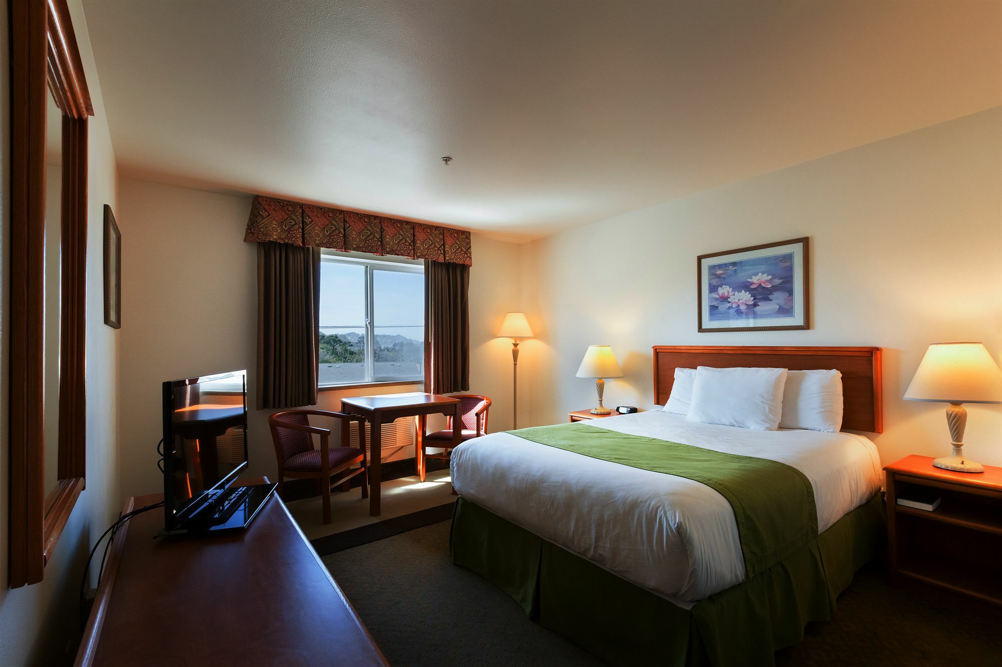 Paradise Inn & Suites At Lincoln City Exteriér fotografie